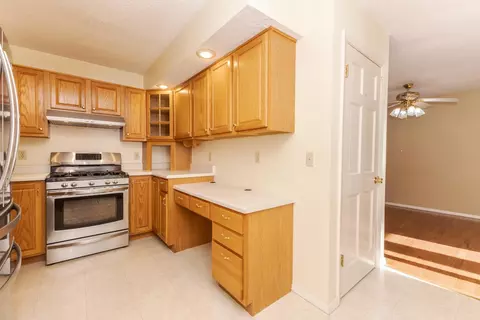 220 Cambridge Dr, Normal, IL 61761 photo 13
