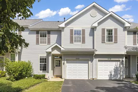 1212 Denver Ct, Naperville, IL 60540