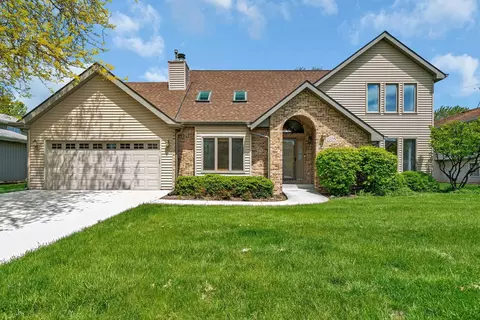 1105 Collingwood Ct, Shorewood, IL 60404