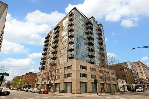 1000 W Leland Ave #6D, Chicago, IL 60640