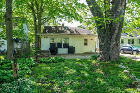 Exterior - 504 Normal Ave, Normal, IL 61761 photo 5 of 7