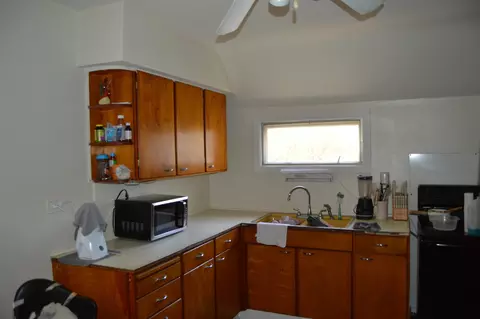 Kitchen - 805 E Chestnut St, Bloomington, IL 61701 photo 4 of 4