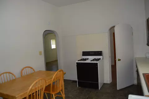 Kitchen - 805 E Chestnut St, Bloomington, IL 61701 photo 3 of 4