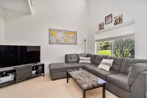 Living - 17604 Gilbert Dr, Lockport, IL 60441 photo 2 of 4