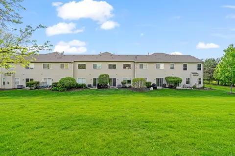 Exterior - 17604 Gilbert Dr, Lockport, IL 60441 photo 3 of 8