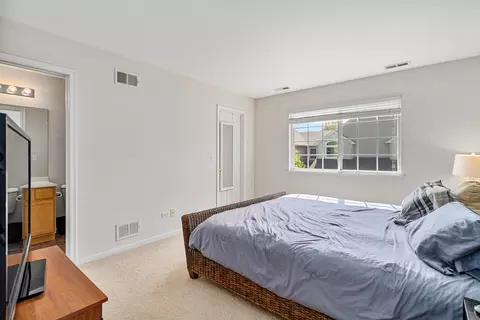 Bedroom - 17604 Gilbert Dr, Lockport, IL 60441 photo 2 of 2