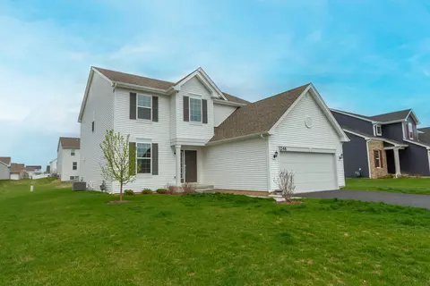 1248 Marlisle Dr, Hampshire, IL 60140