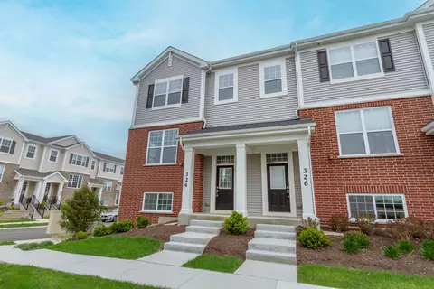 324 Timberleaf Cir, Roselle, IL 60172