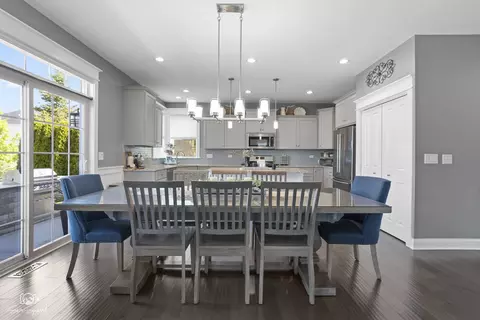 Dining - 16436 S Mueller Cir, Plainfield, IL 60586 photo 2 of 3
