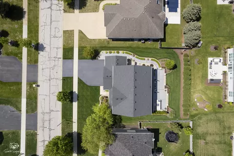 View/Area - 16436 S Mueller Cir, Plainfield, IL 60586 photo 3 of 5