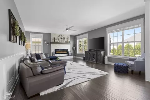 Living - 16436 S Mueller Cir, Plainfield, IL 60586 photo 1 of 3