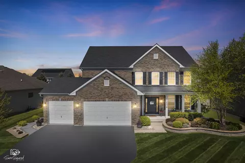 Exterior - 16436 S Mueller Cir, Plainfield, IL 60586 photo 2 of 8
