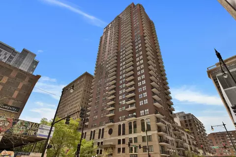 41 E 8th St #2A, Chicago, IL 60605