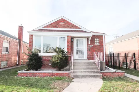 8914 S Cornell Ave, Chicago, IL 60617