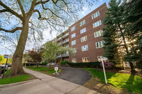 1500 Oak Ave #3J, Evanston, IL 60201