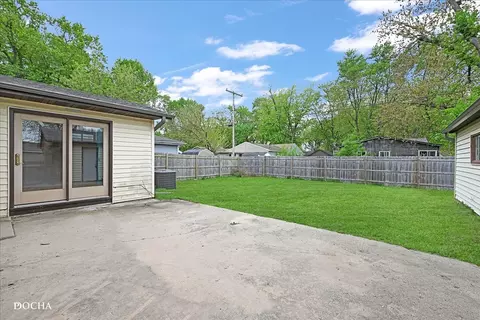 Exterior - 1323 Chippewa Dr, Ottawa, IL 61350 photo 1 of 1