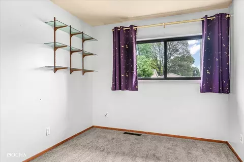 Bedroom - 1323 Chippewa Dr, Ottawa, IL 61350 photo 1 of 2