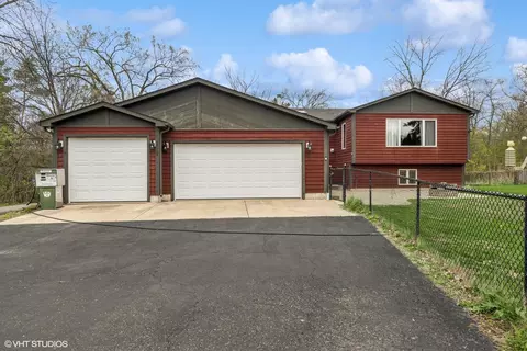 25118 Columbia Bay Rd, Lake Villa, IL 60046