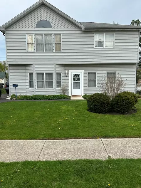 163 N California Ave, Mundelein, IL 60060