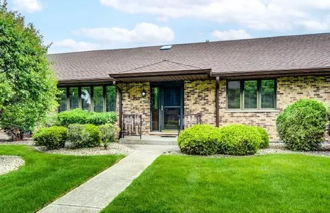 16052 Eagle Ridge Dr, Tinley Park, IL 60477