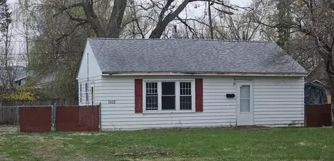 1103 Fairview Ave, Urbana, IL 61801