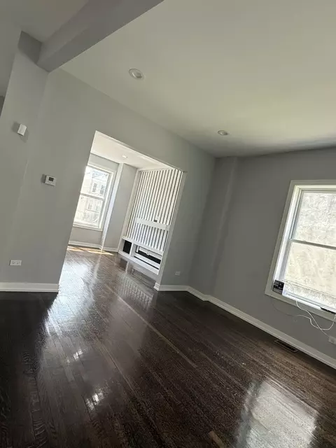 Living - Undisclosed, Chicago, IL 60644 photo 5 of 6