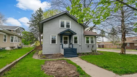 520 Shaw St, Rockford, IL 61104