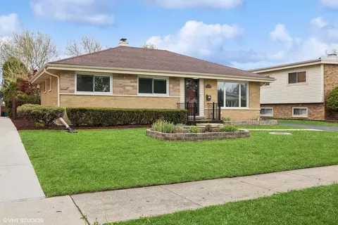 11115 Windsor Dr, Westchester, IL 60154