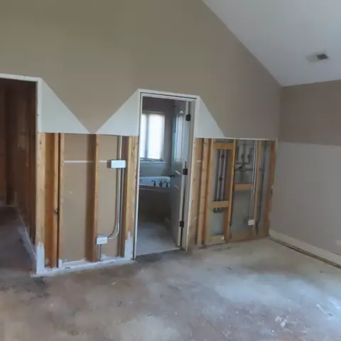Other - 5904 Burr Oak Ave, Berkeley, IL 60163 photo 3 of 10