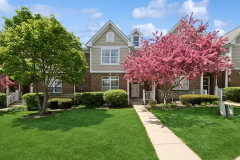 1892 Keystone Pl, Schaumburg, IL 60193