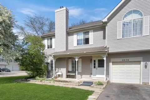 2270 Valley Creek Dr, Elgin, IL 60123
