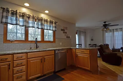 Kitchen - 3542 E 2089th Rd, Serena, IL 60549 photo 7 of 7