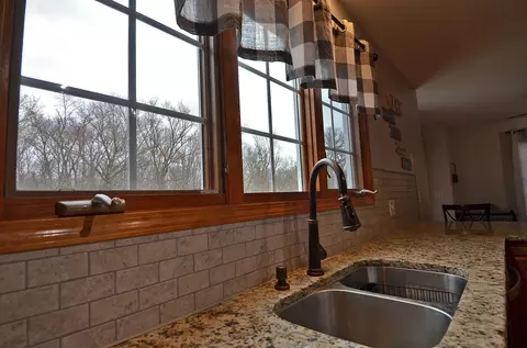Kitchen - 3542 E 2089th Rd, Serena, IL 60549 photo 4 of 7