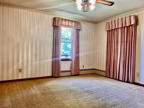 Bedroom - 1807 3rd Ave, Sterling, IL 61081 photo 2 of 2