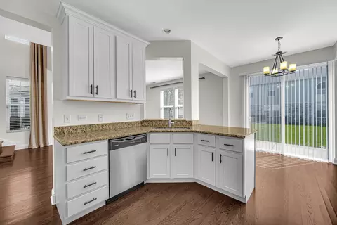24851 Franklin Ln, Plainfield, IL 60585 photo 11