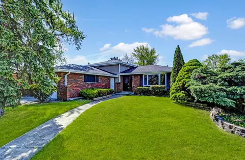 839 E 166th Pl, South Holland, IL 60473