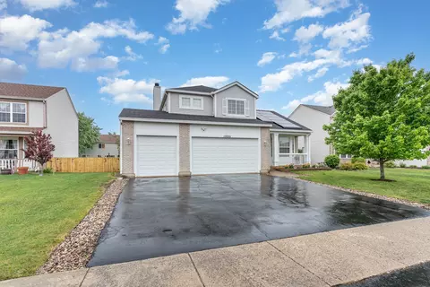 15020 W Abbey Ln, Lockport, IL 60441