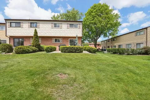 1771 Shoshonee Trl, Wheeling, IL 60090 photo 32