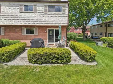 1771 Shoshonee Trl, Wheeling, IL 60090 photo 31