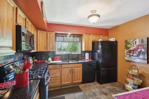 1771 Shoshonee Trl, Wheeling, IL 60090 photo 9