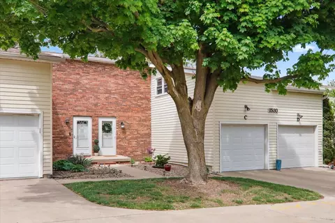 1530 Hunt Dr #C, Normal, IL 61761