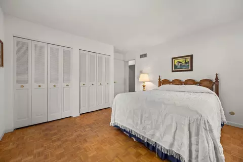 1612 Gamon Rd, Wheaton, IL 60189 photo 21