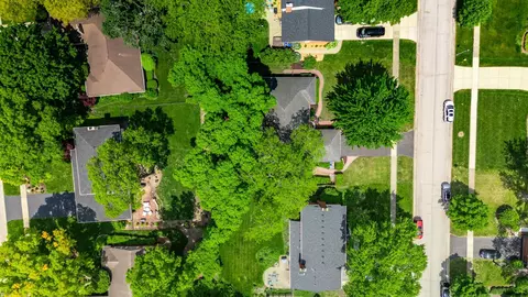 1612 Gamon Rd, Wheaton, IL 60189 photo 27