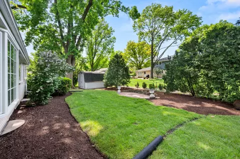 1612 Gamon Rd, Wheaton, IL 60189 photo 25