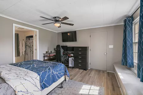Other - 616 Kirk Ave, Elgin, IL 60120 photo 3 of 7