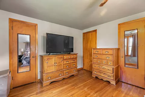 Bedroom - 616 Kirk Ave, Elgin, IL 60120 photo 3 of 4