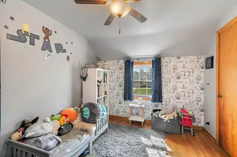 Bedroom - 616 Kirk Ave, Elgin, IL 60120 photo 4 of 4