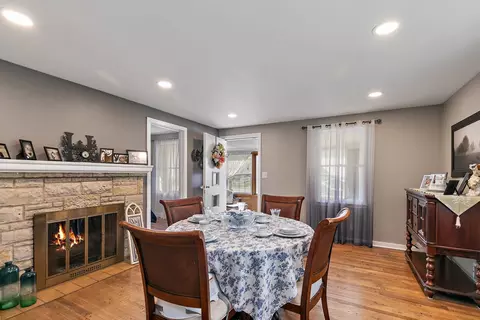 Dining - 616 Kirk Ave, Elgin, IL 60120 photo 1 of 3