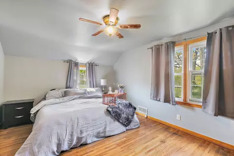 Bedroom - 616 Kirk Ave, Elgin, IL 60120 photo 2 of 4