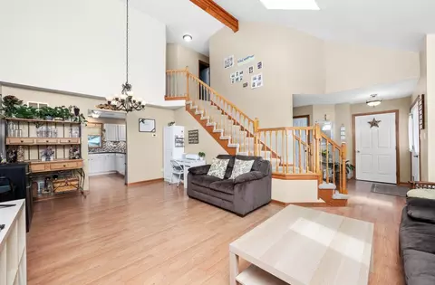 Entry Way - 5157 Ribbon Ct, Monee, IL 60449 photo 1 of 1